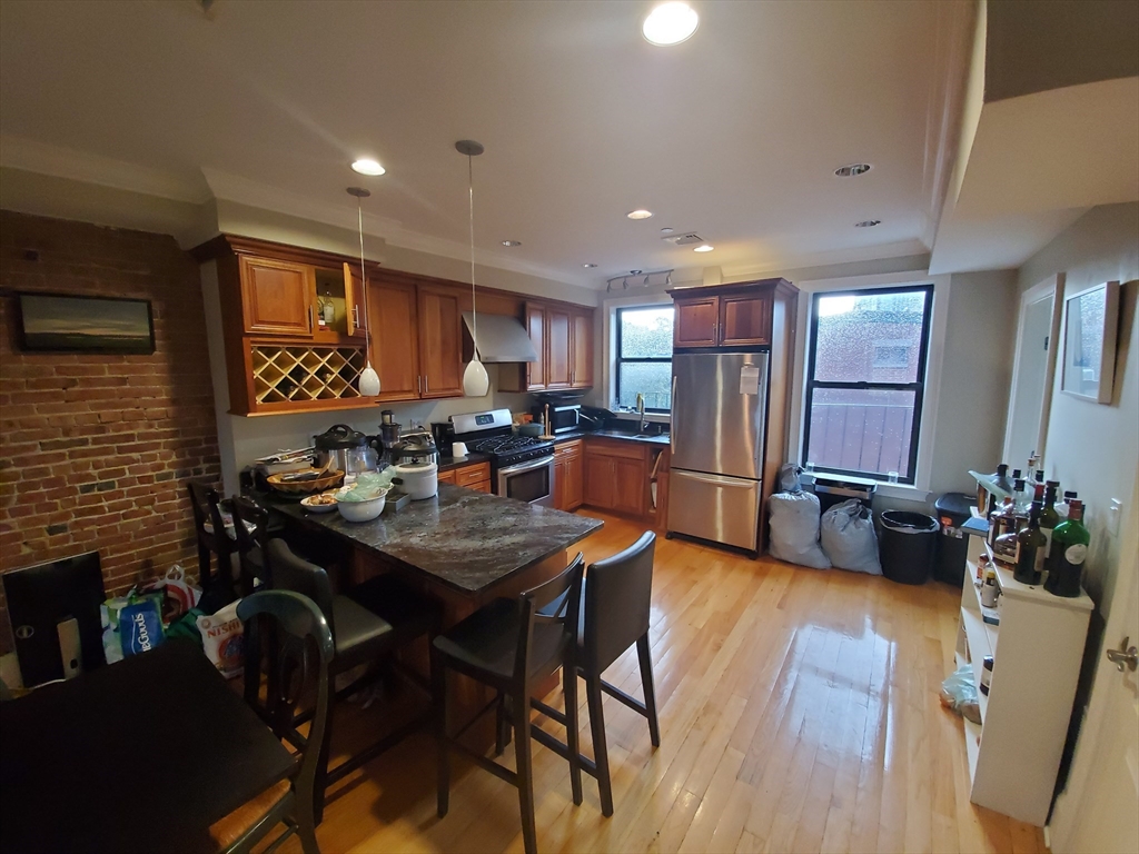 681 Tremont, Boston, Massachusetts 02118