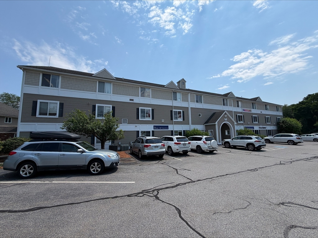 1565 Main St, Tewksbury, Massachusetts 01876