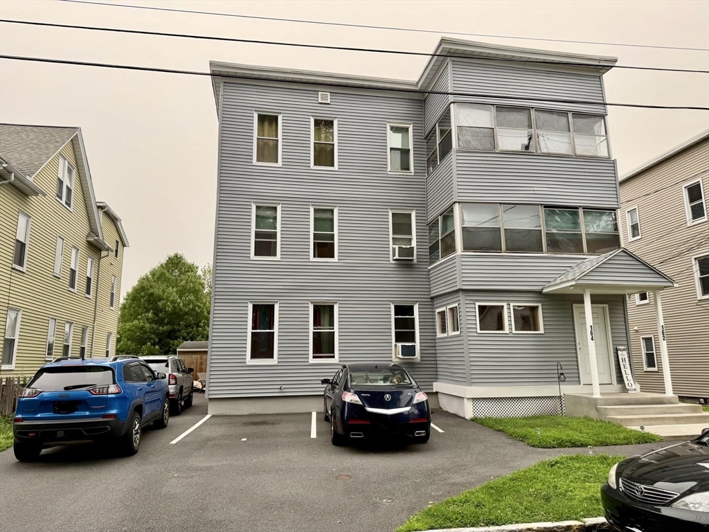 162 Narragansett Blvd, Chicopee, Massachusetts 01013