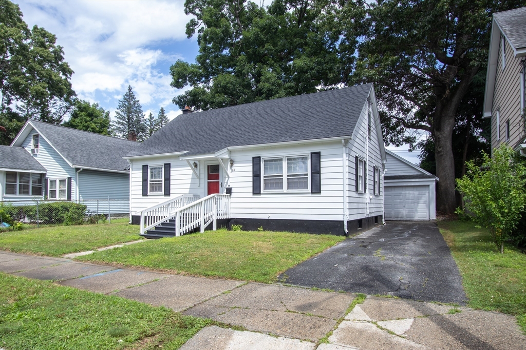 83 Newhall St, Springfield, Massachusetts 01109