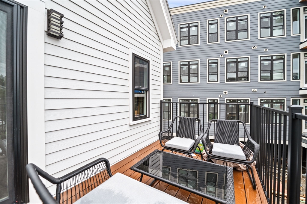 6 Weld Hill, Boston, Massachusetts 02130