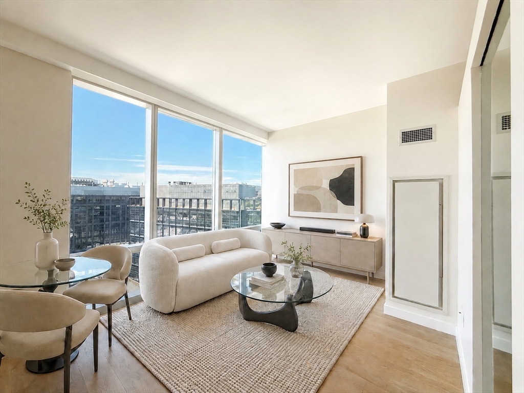 188 Brookline Ave, Boston, Massachusetts 02215