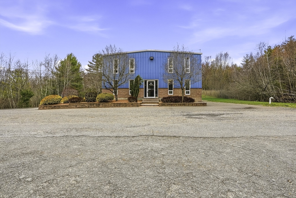 174 Davis Street, Douglas, Massachusetts 01516