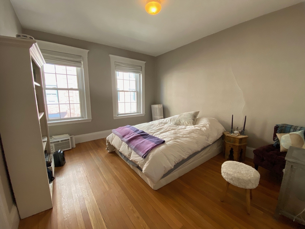 26 Myrtle St., Boston, Massachusetts 02114