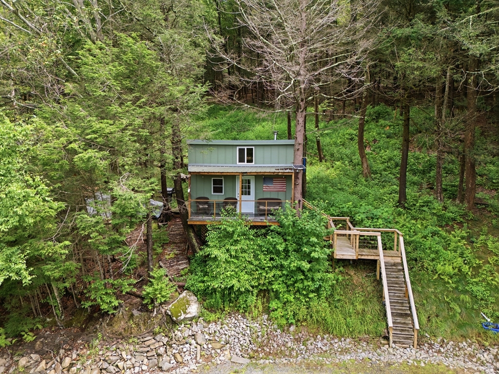 93 Pond Brook Rd, Huntington, Massachusetts 01050