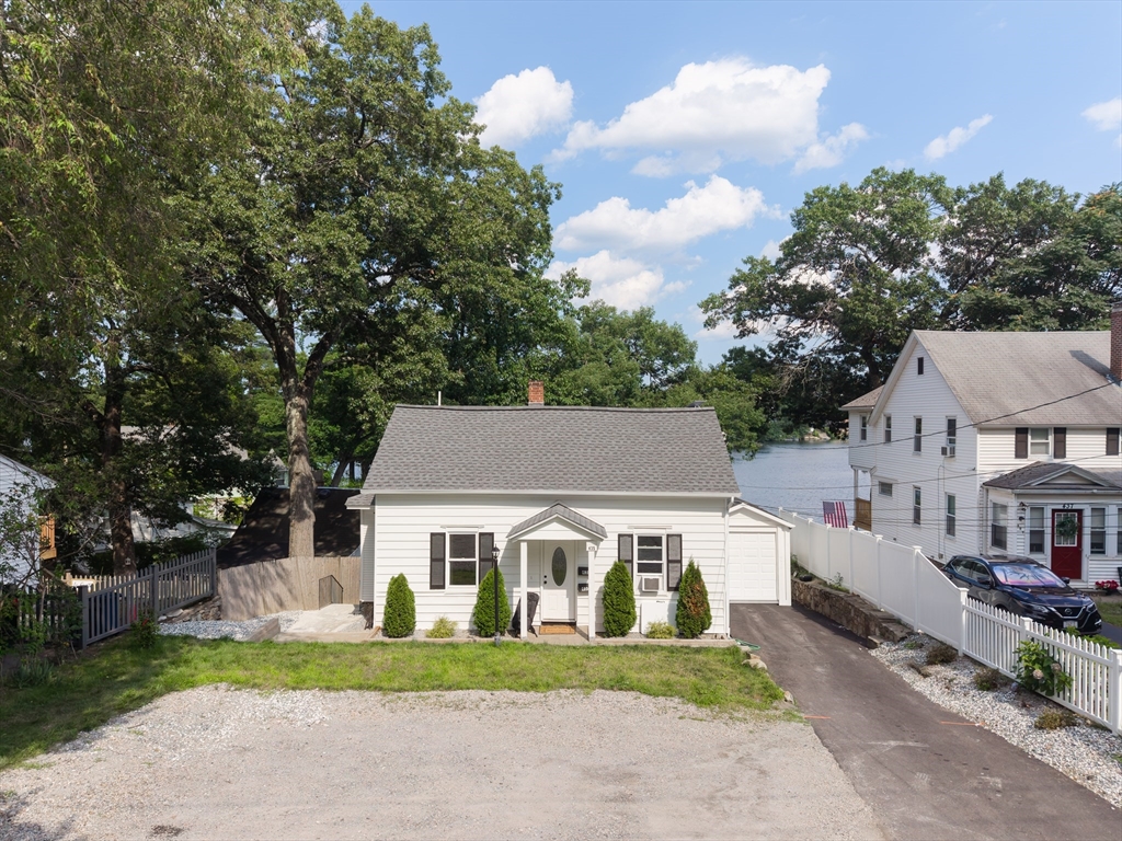 435 Lake Ave, Worcester, Massachusetts 01604