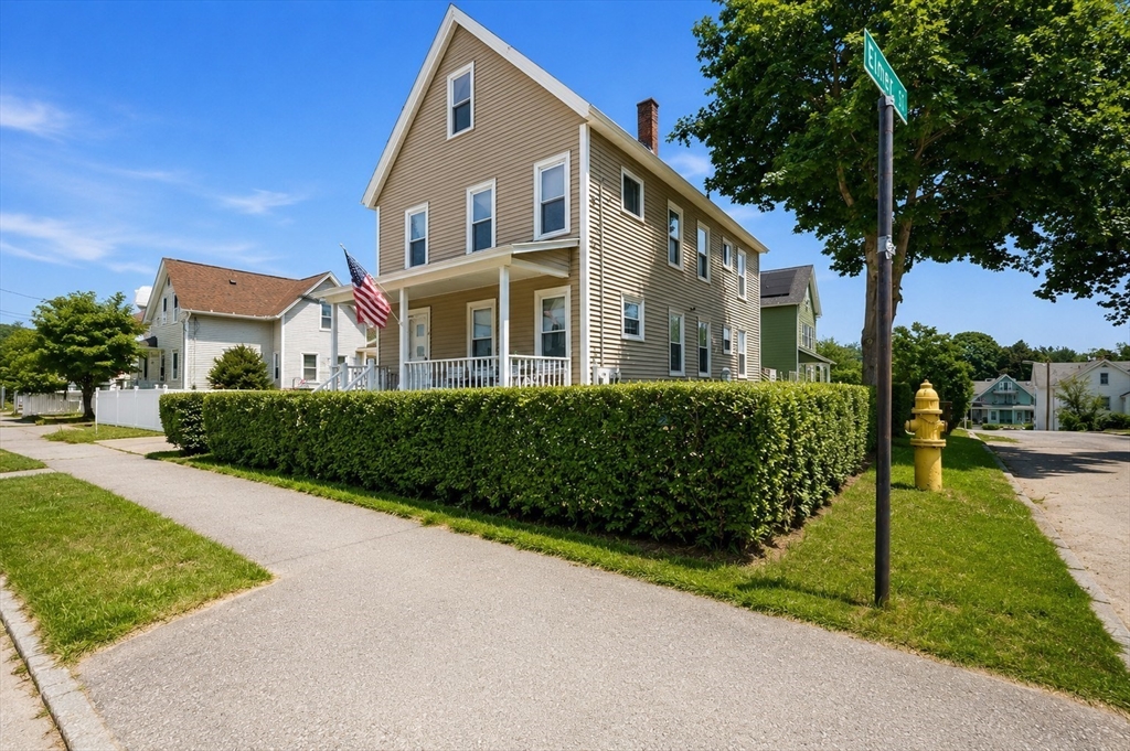 18 Ball St, Worcester, Massachusetts 01603