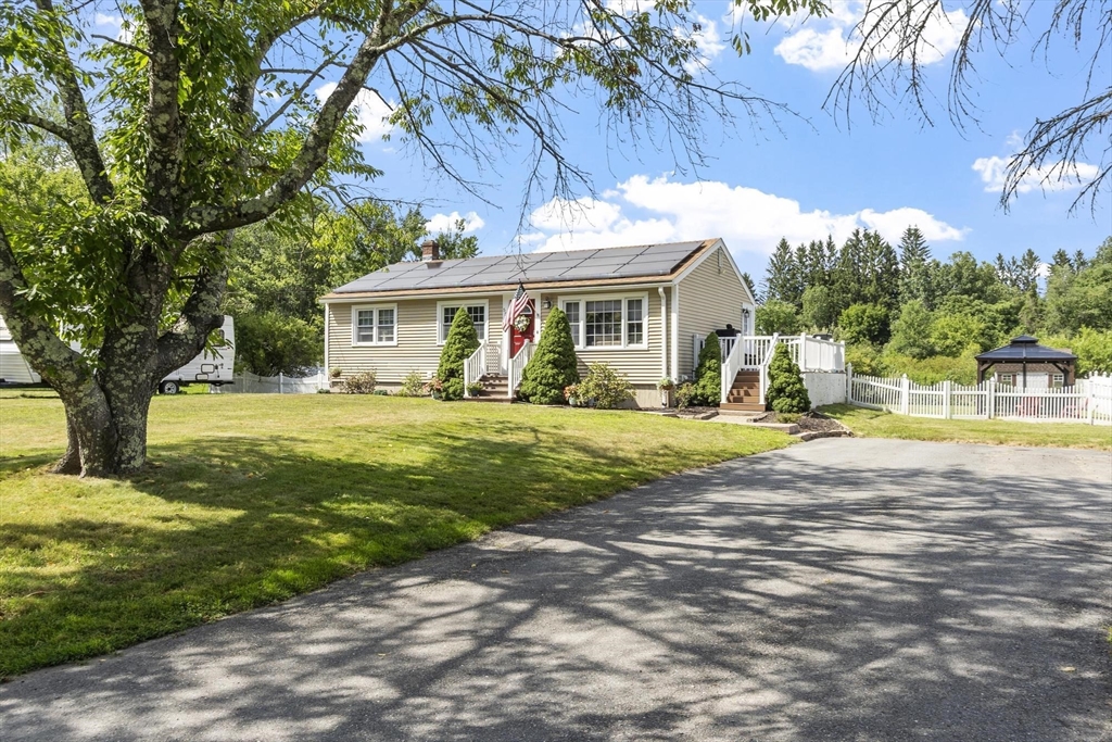 550 Packard St, Lancaster, Massachusetts 01523