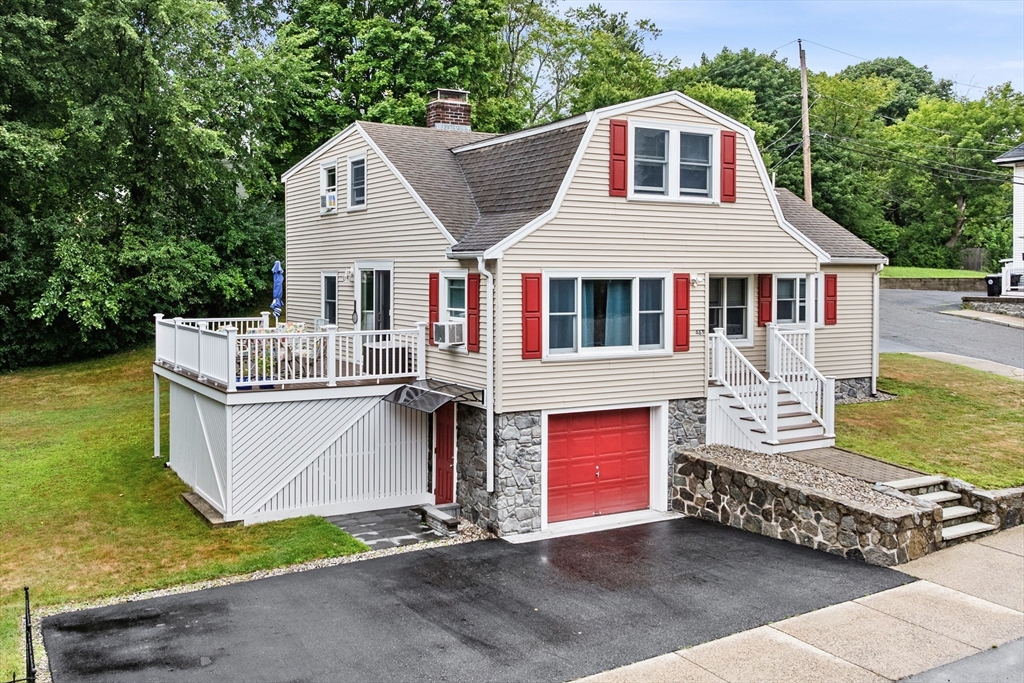 463 Elliott St, Beverly, Massachusetts 01915
