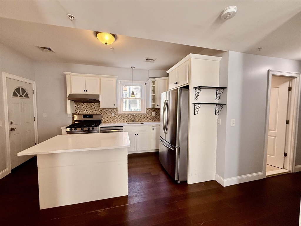 21 South Sydney, Boston, Massachusetts 02125