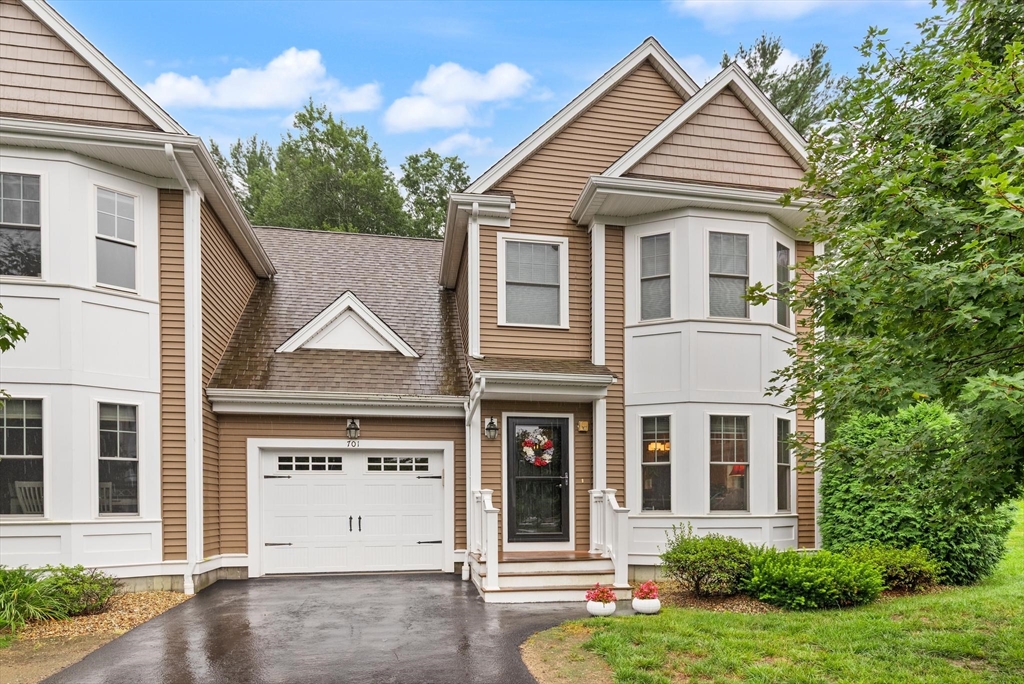 701 Crystal Way, Bellingham, Massachusetts 02019