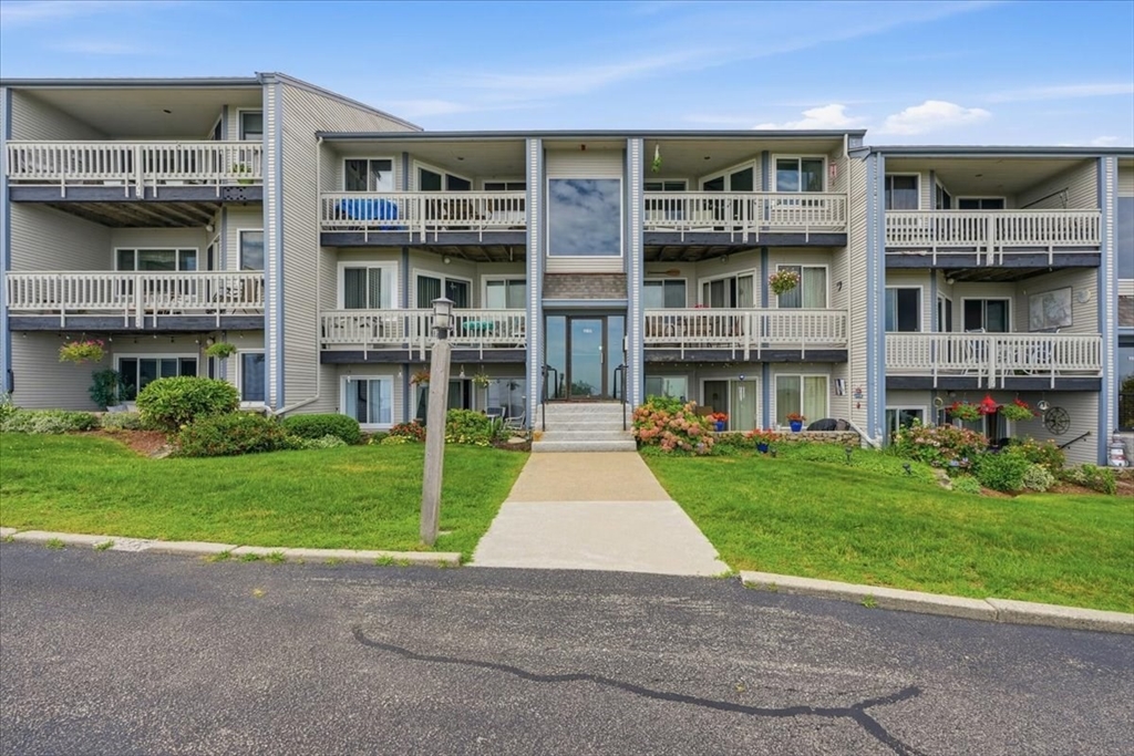1185 Nantasket Ave, Hull, Massachusetts 02045