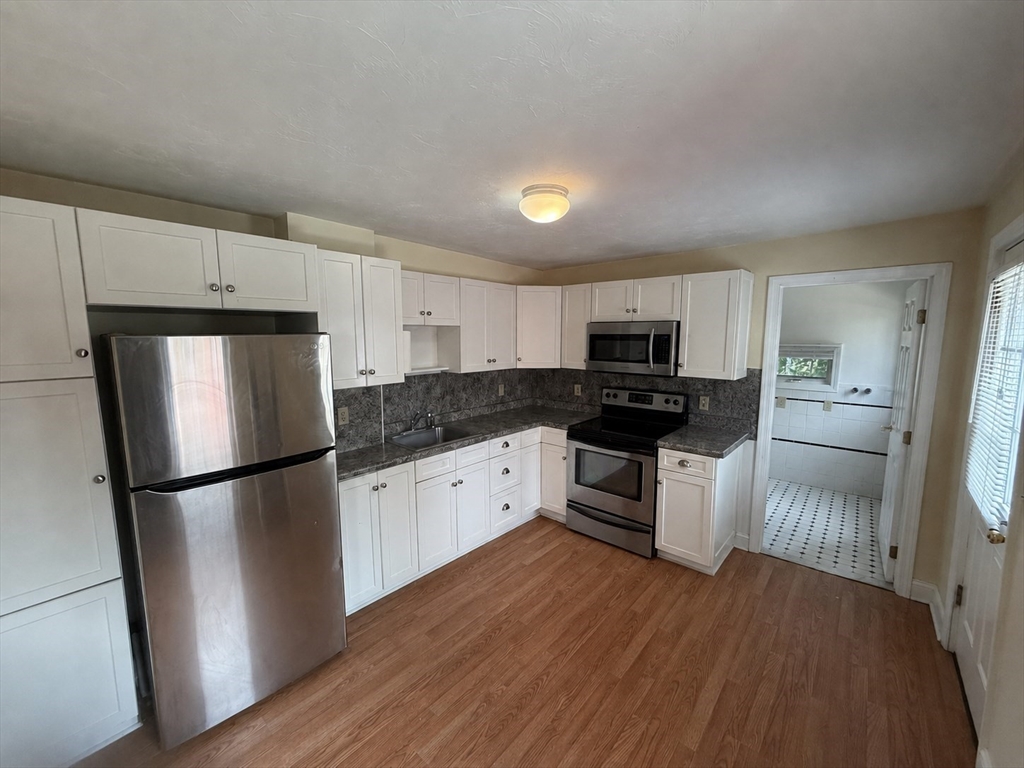 15 Chestnut, Stoughton, Massachusetts 02072