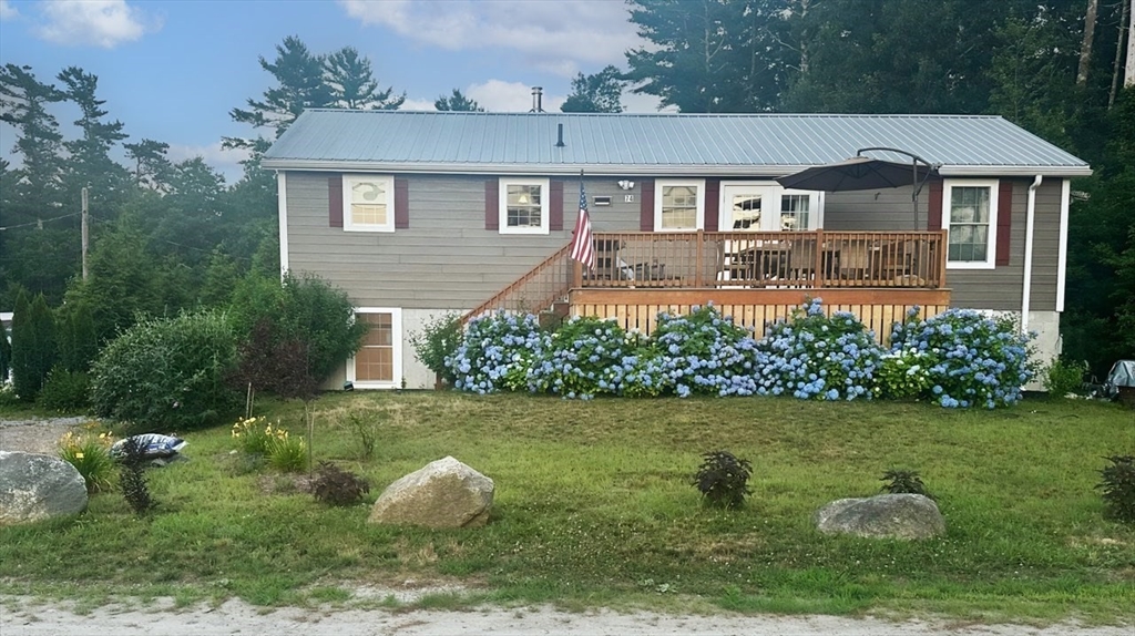 74 Blackmore Pond Cir, Wareham, Massachusetts 02576