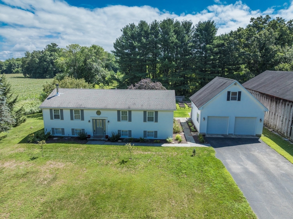 96 Straits Rd, Hatfield, Massachusetts 01038