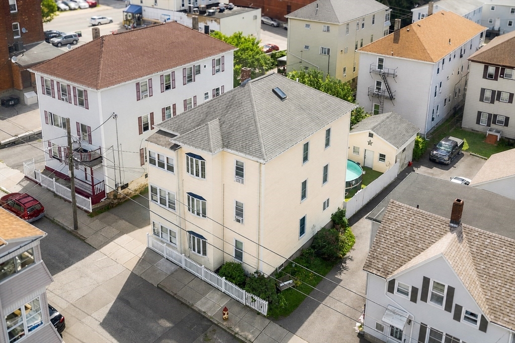 34 Everett St, Fall River, Massachusetts 02723