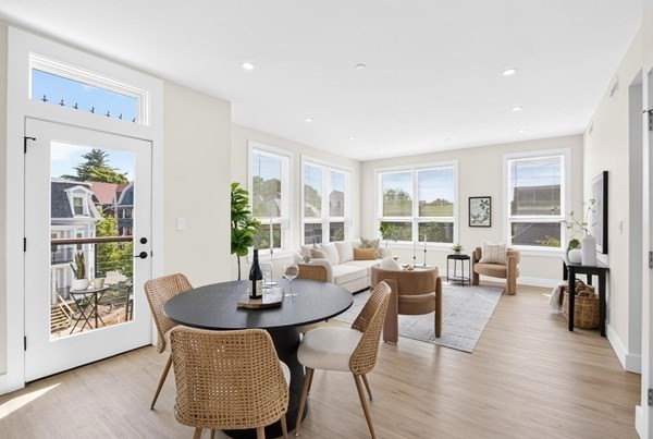1246 Broadway, Somerville, Massachusetts 02144