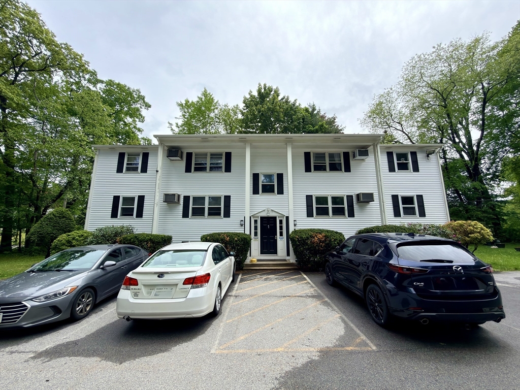 2 Annaberry Lane, Auburn, Massachusetts 01501