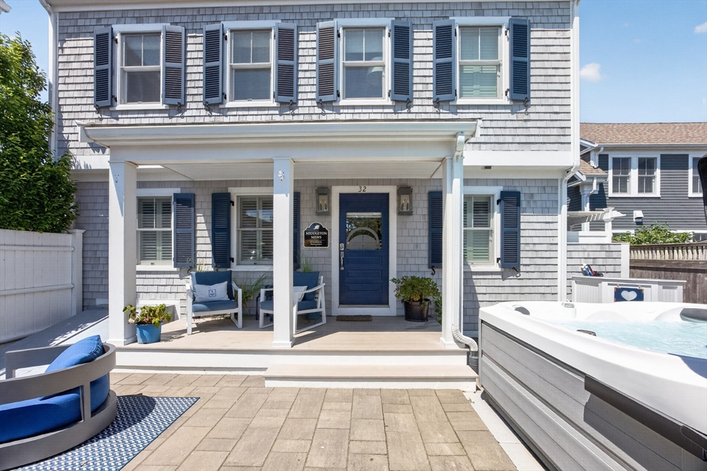 32 Bradford Street, Provincetown, Massachusetts 02657