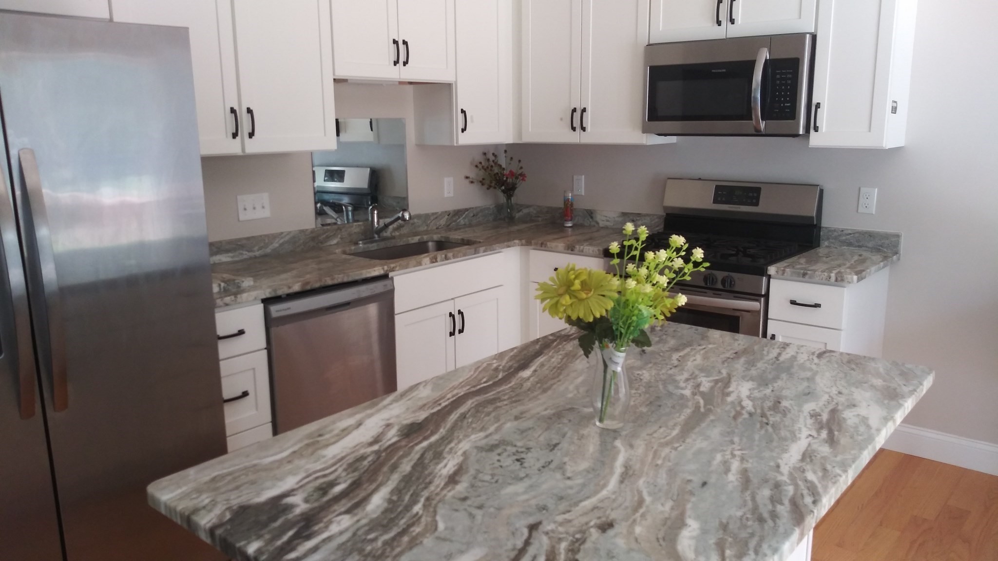 27 Dora Dr, Taunton, Massachusetts 02780