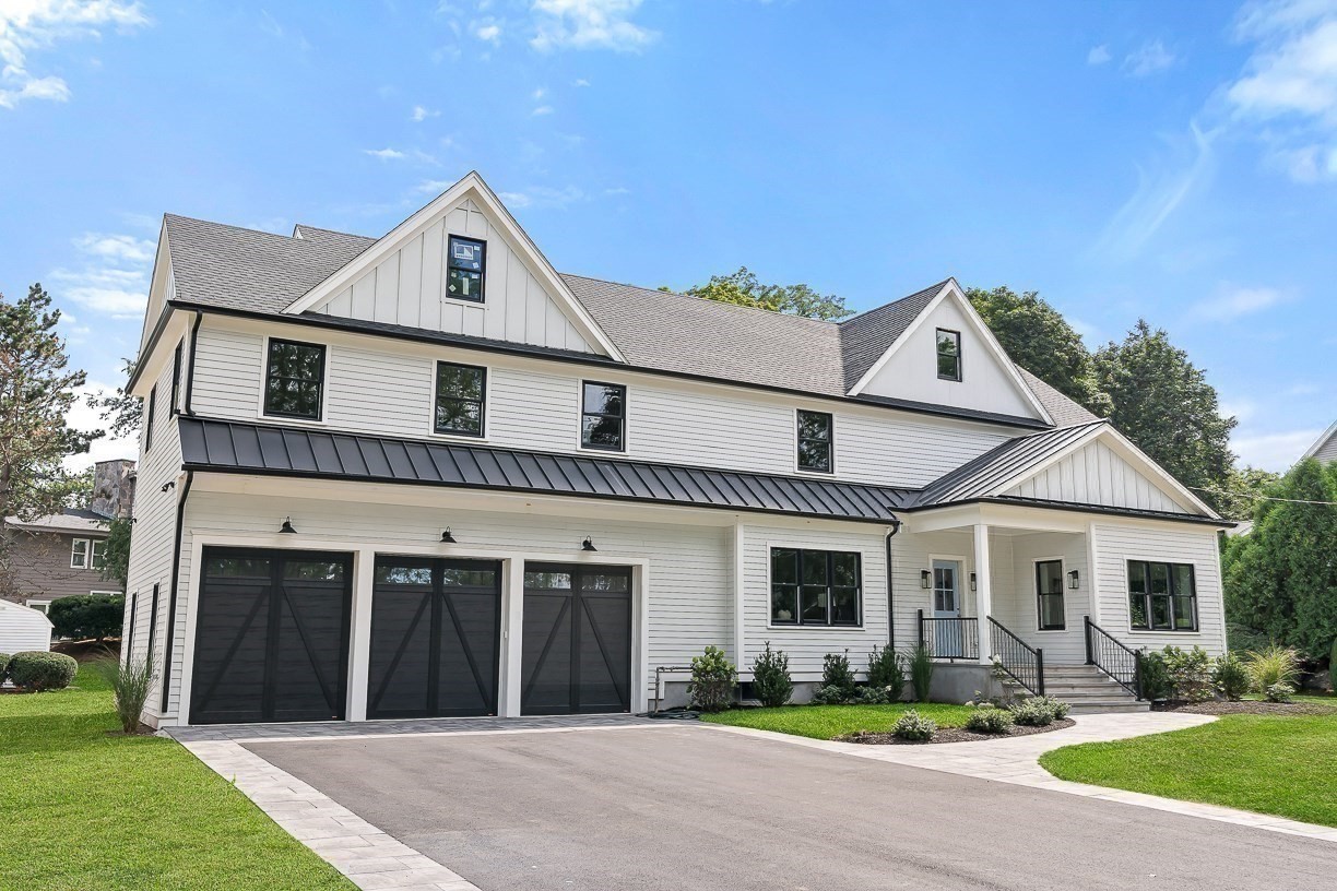 7 Hutchinson Road, Winchester, Massachusetts 01890