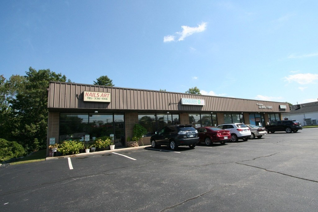 1448 Fall River Ave, Seekonk, Massachusetts 3711