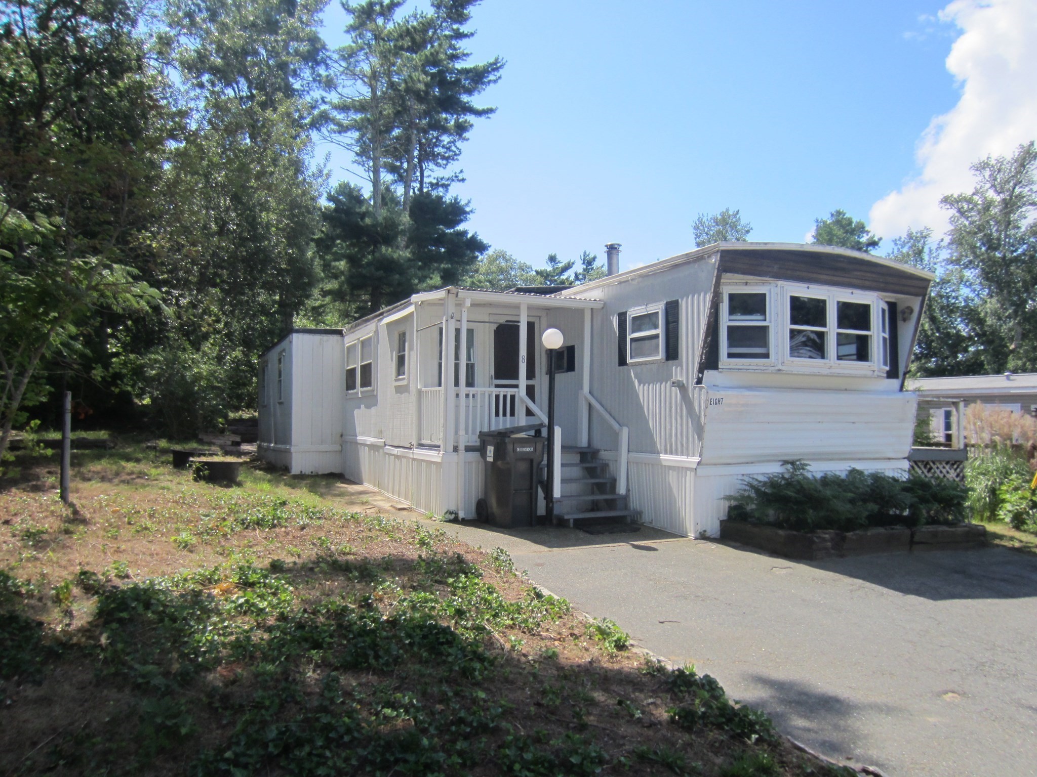 8 Kristen Ln, Wareham, Massachusetts 02571