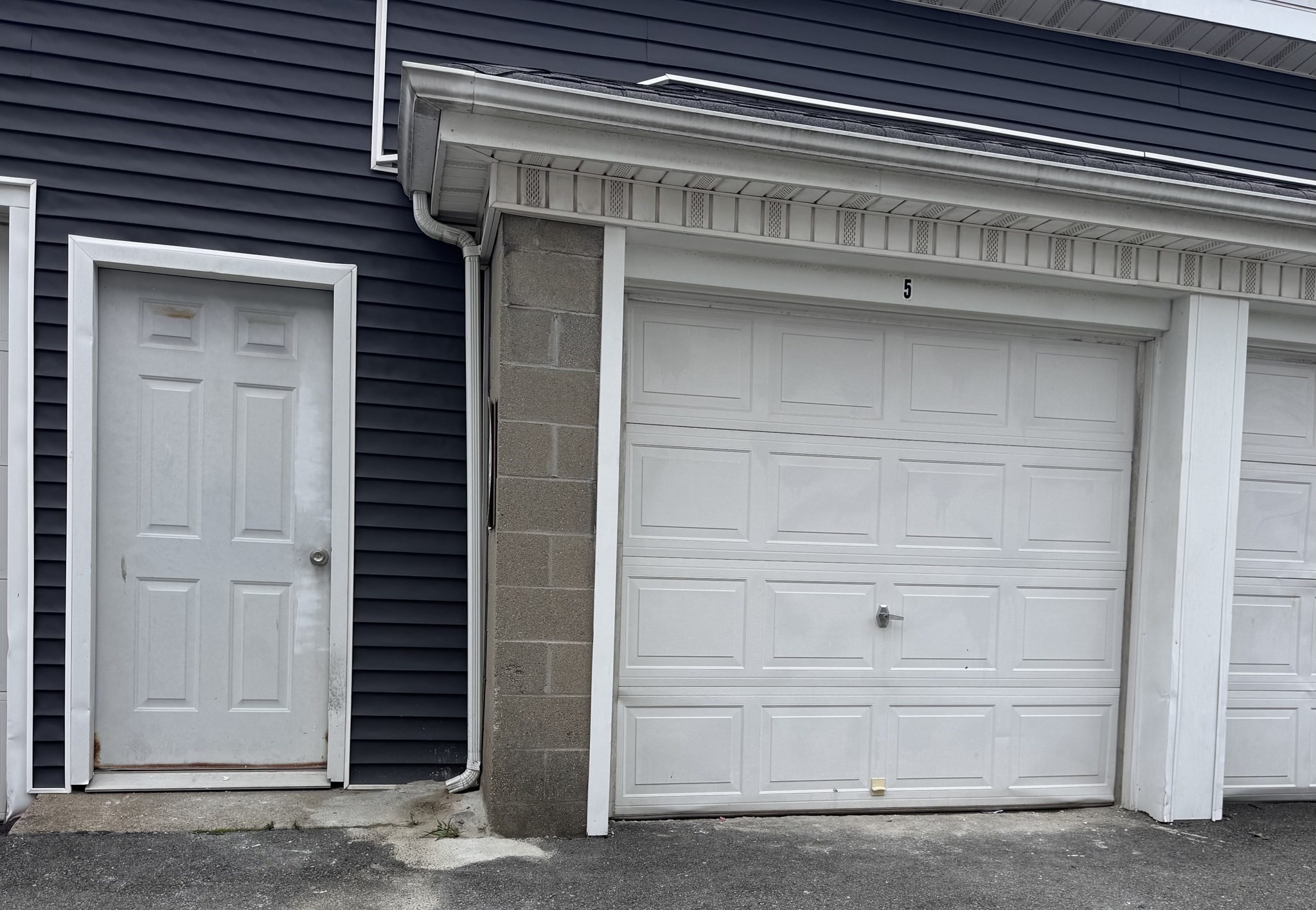 209 Tinkham, New Bedford, Massachusetts 02746