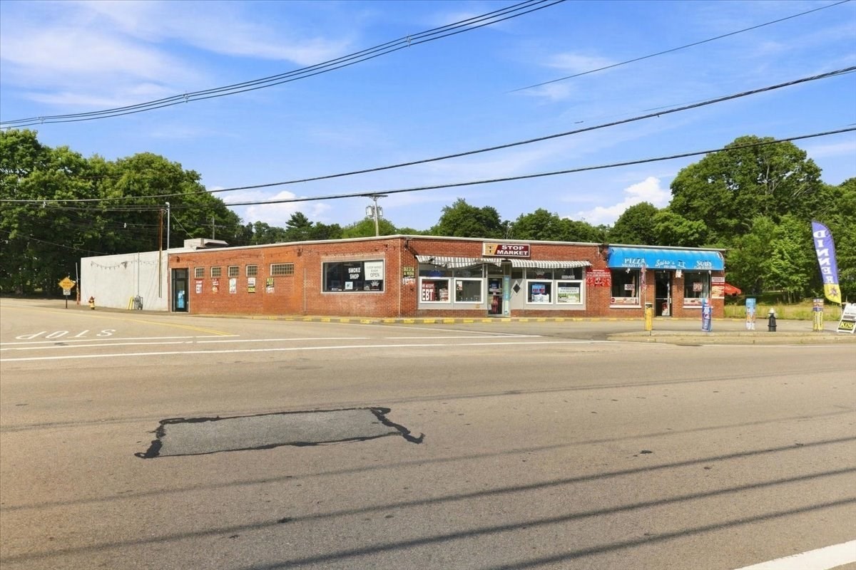1064 Main, Hanson, Massachusetts 02341