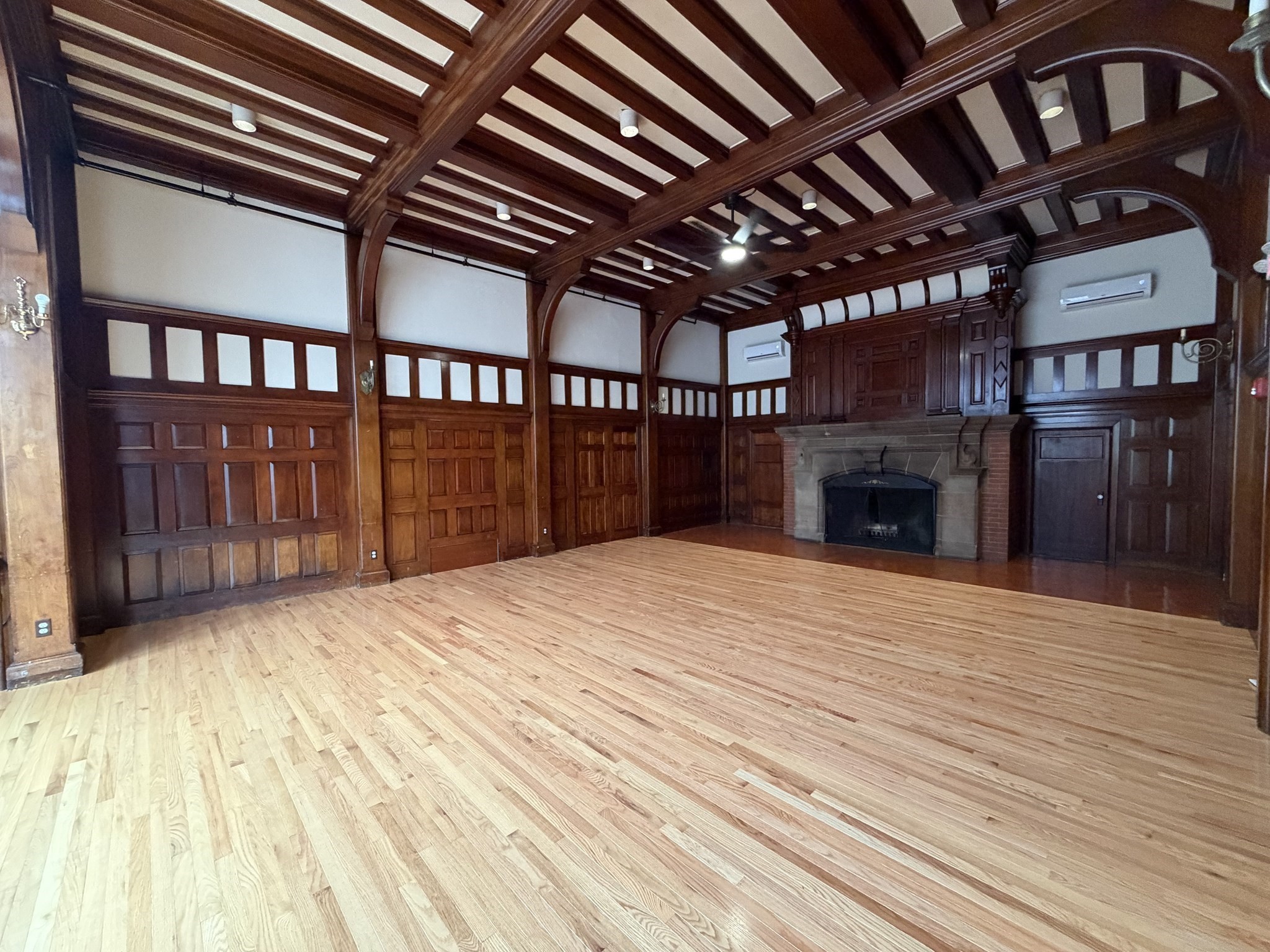 5 Pleasant, Methuen, Massachusetts 01844