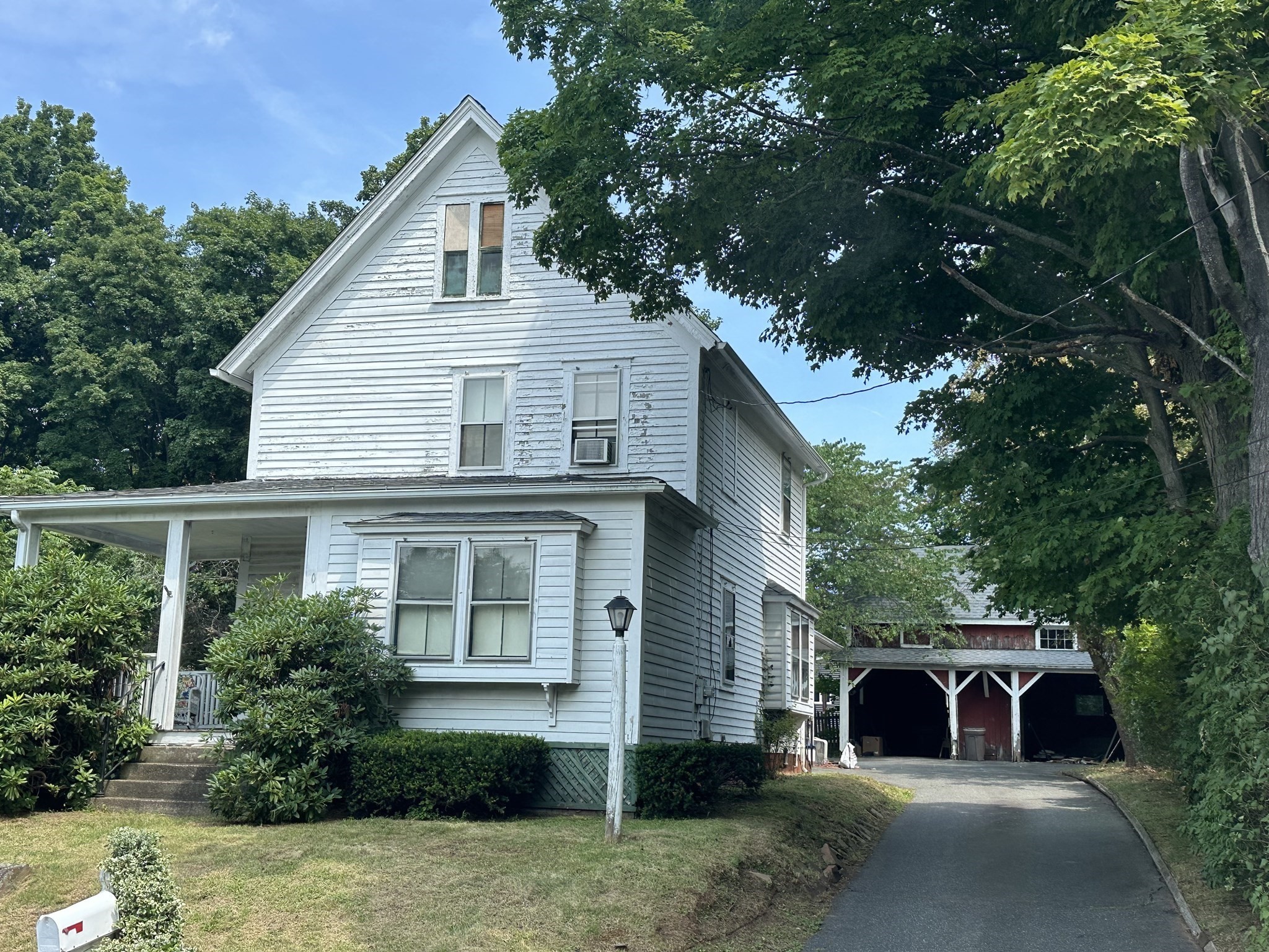 30 School St, East Longmeadow, Massachusetts 1264
