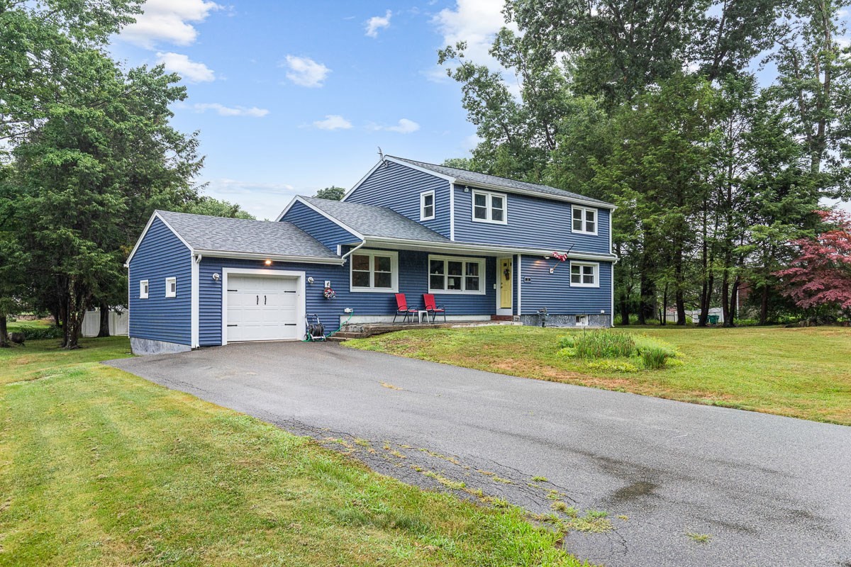 3 Grant Rd, Easton, Massachusetts 02375