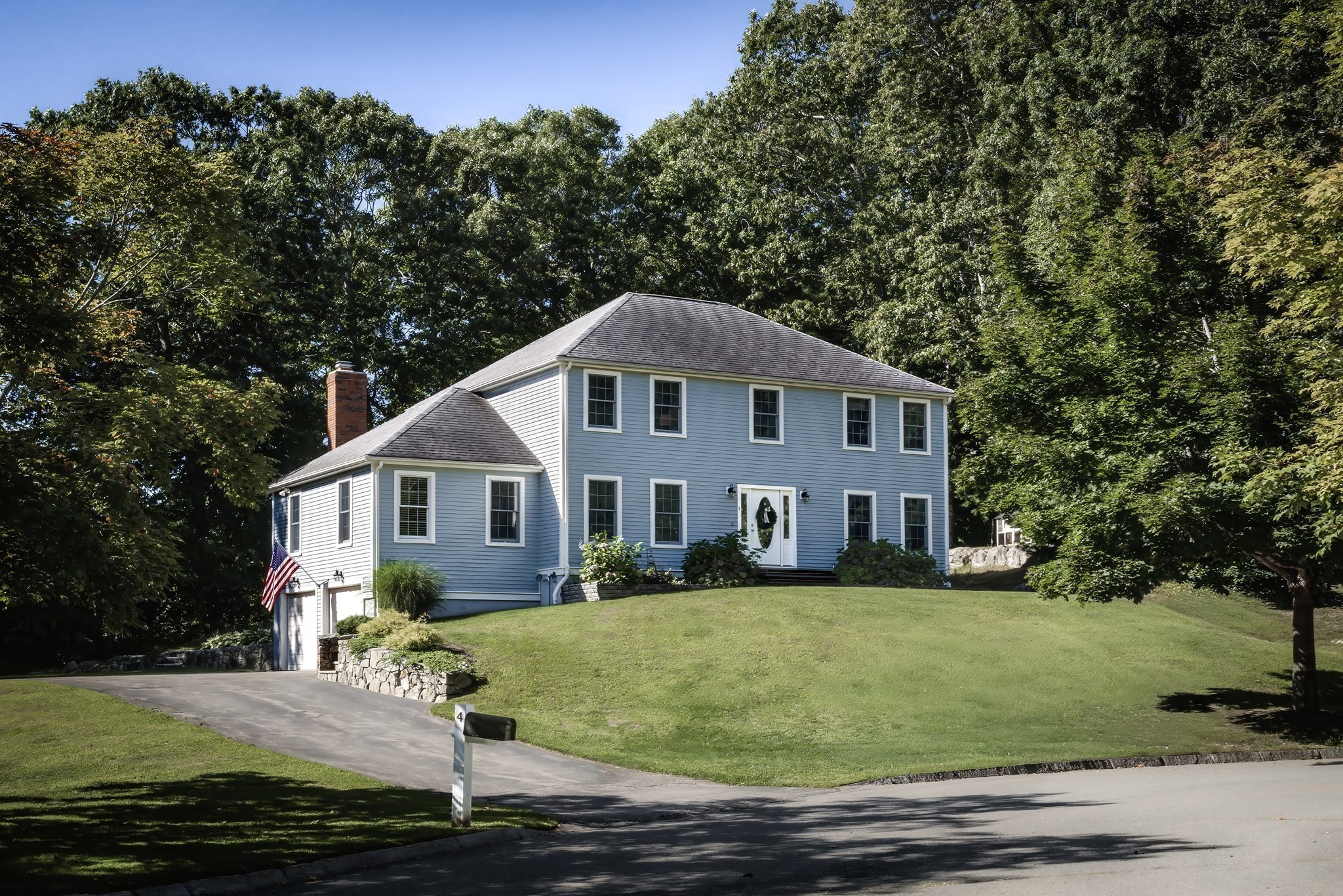 4 Chestnut Street, Ipswich, Massachusetts 01938