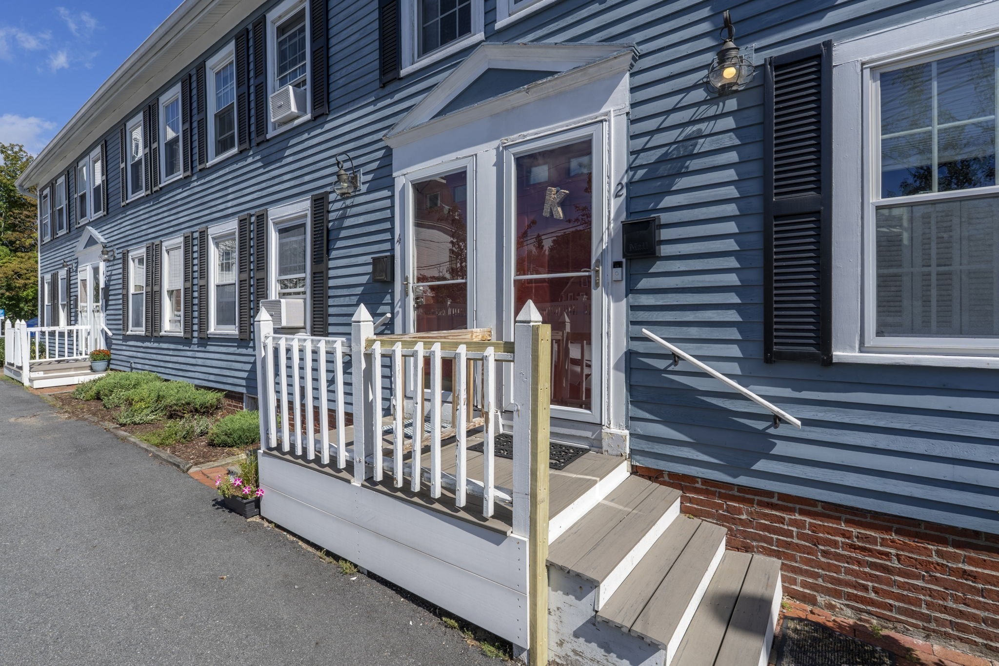 4 Rowells Ct, Amesbury, Massachusetts 01913