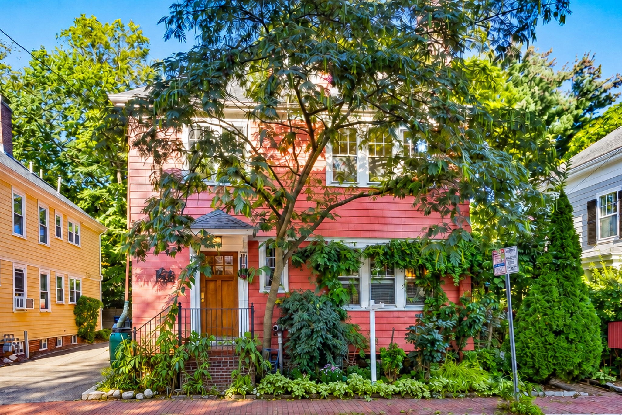 8 Wright St, Cambridge, Massachusetts 1704