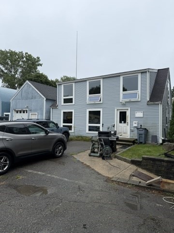67 Village St, Marblehead, Massachusetts 2264