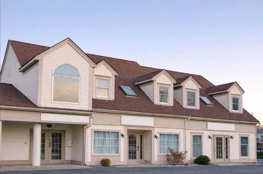 200 Center St, Ludlow, Massachusetts 01056