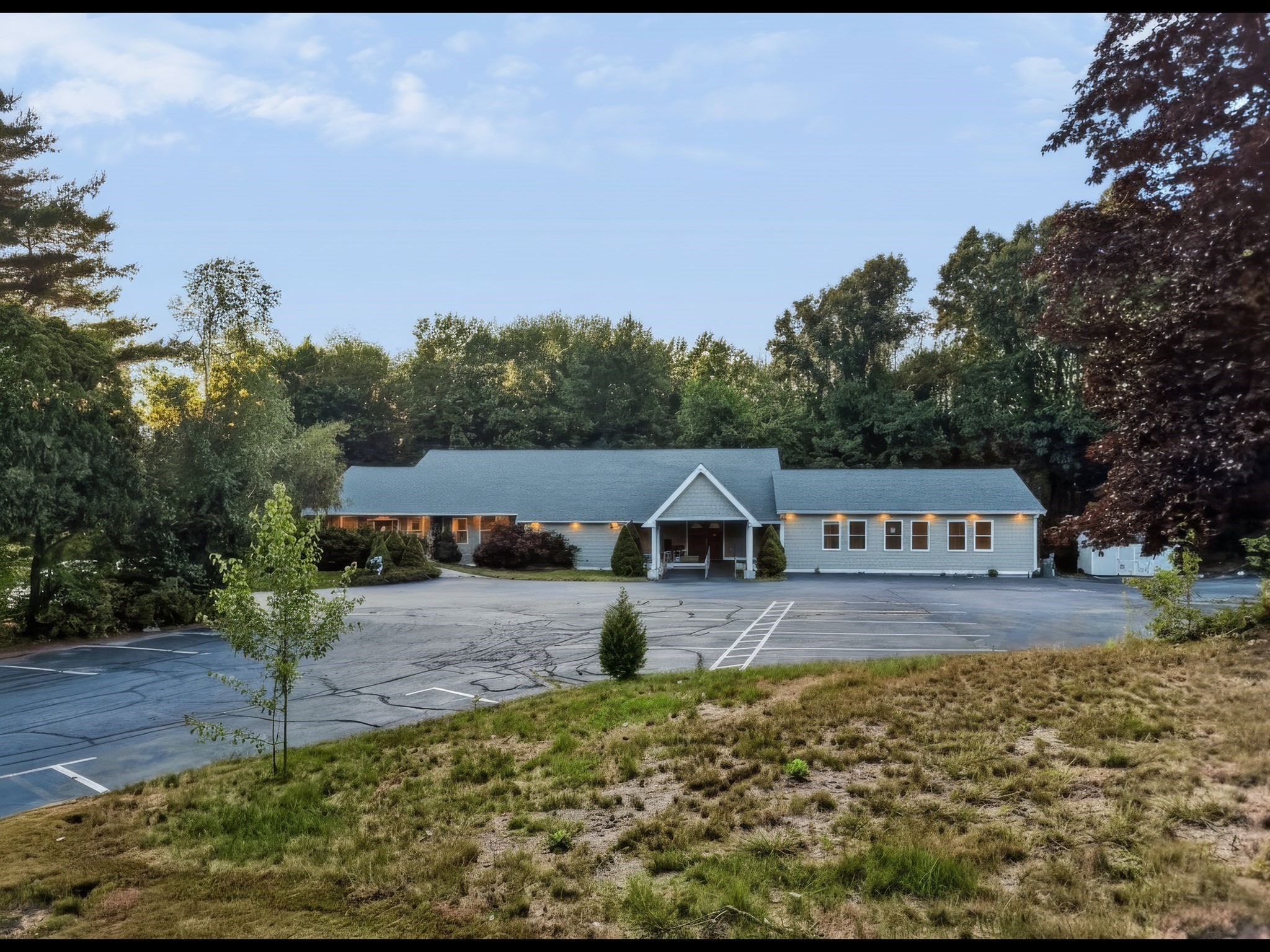 206 Turnpike Rd, Southborough, Massachusetts 2164