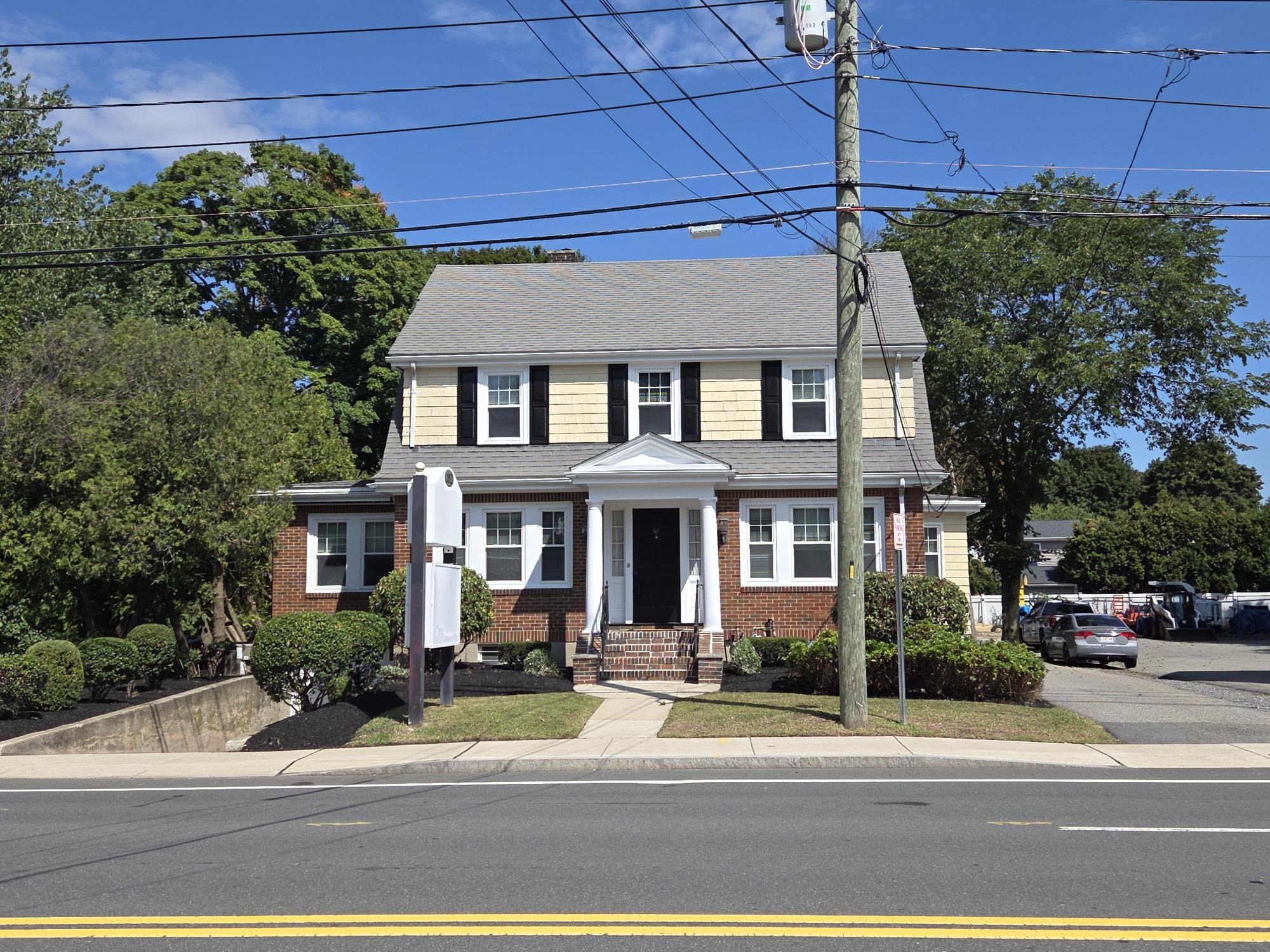 282 Montvale Ave, Woburn, Massachusetts 01801