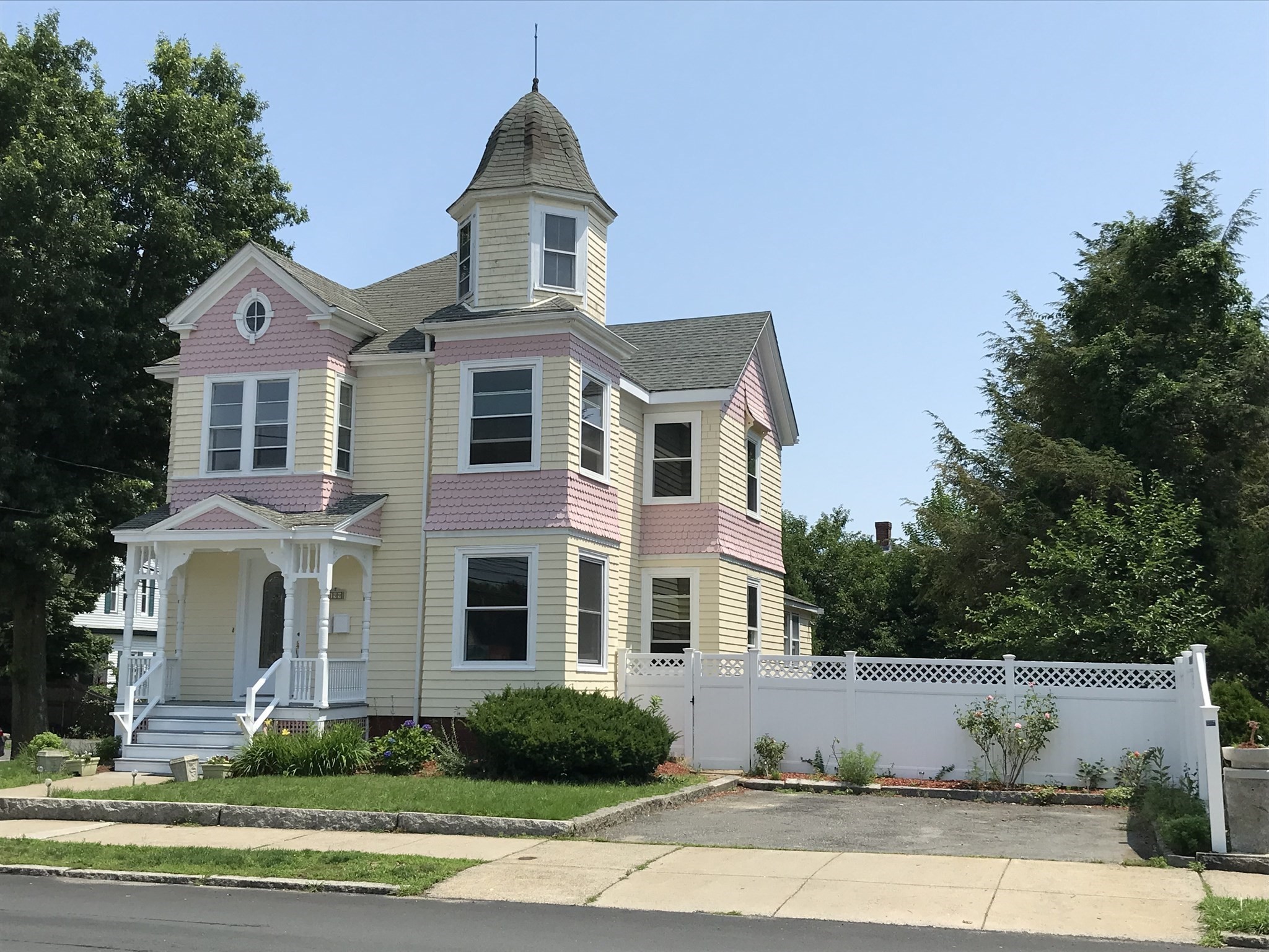 199 Burrill Street, Swampscott, Massachusetts 01907
