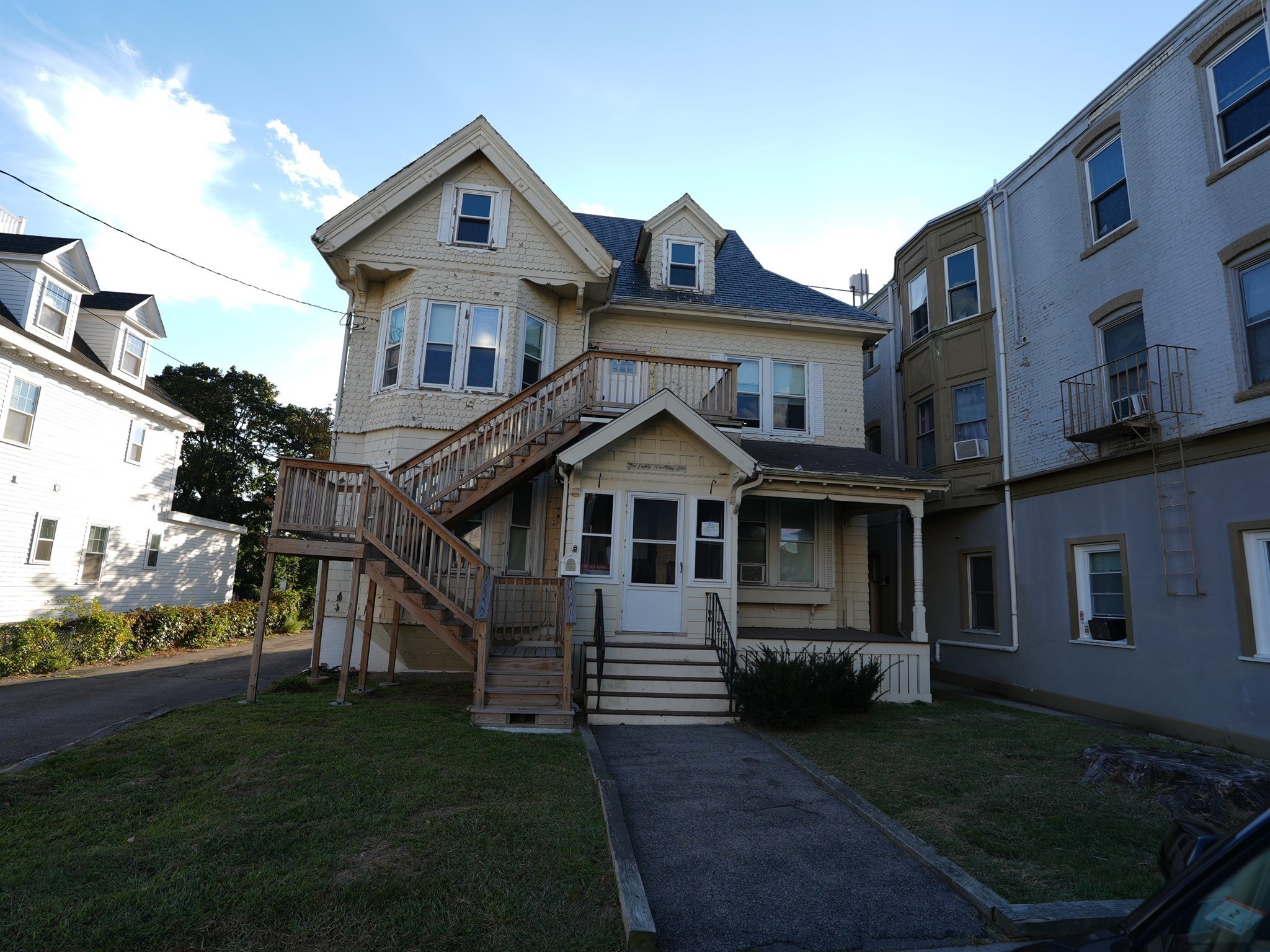180 Winthrop St, Winthrop, Massachusetts 02152
