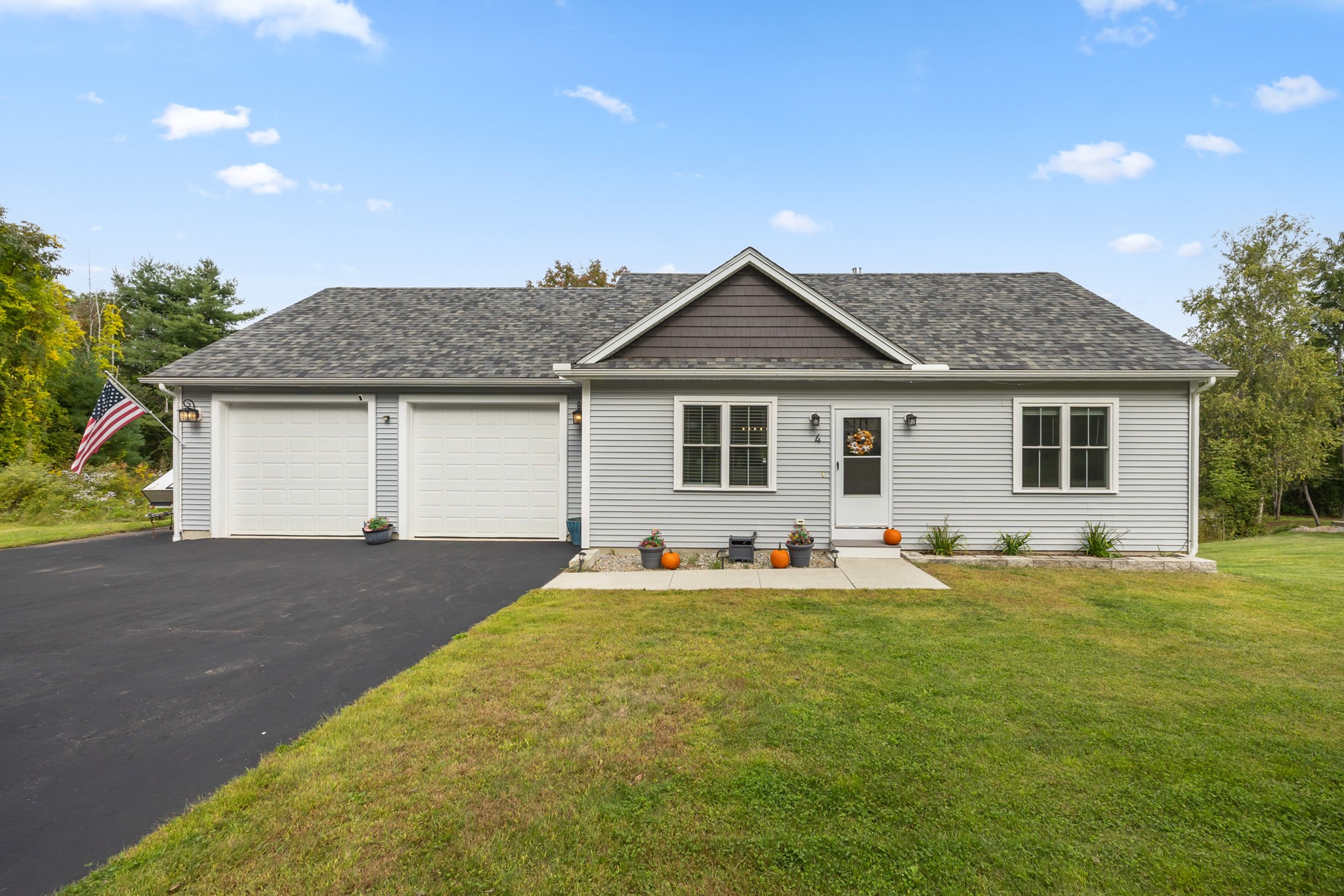 4 Mccarthy Road, North Brookfield, Massachusetts 1003