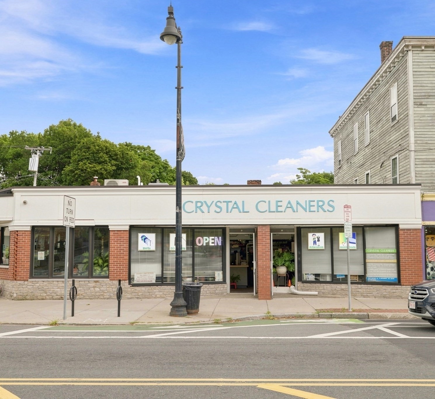1948-1950 Centre Street, Boston, Massachusetts 02132
