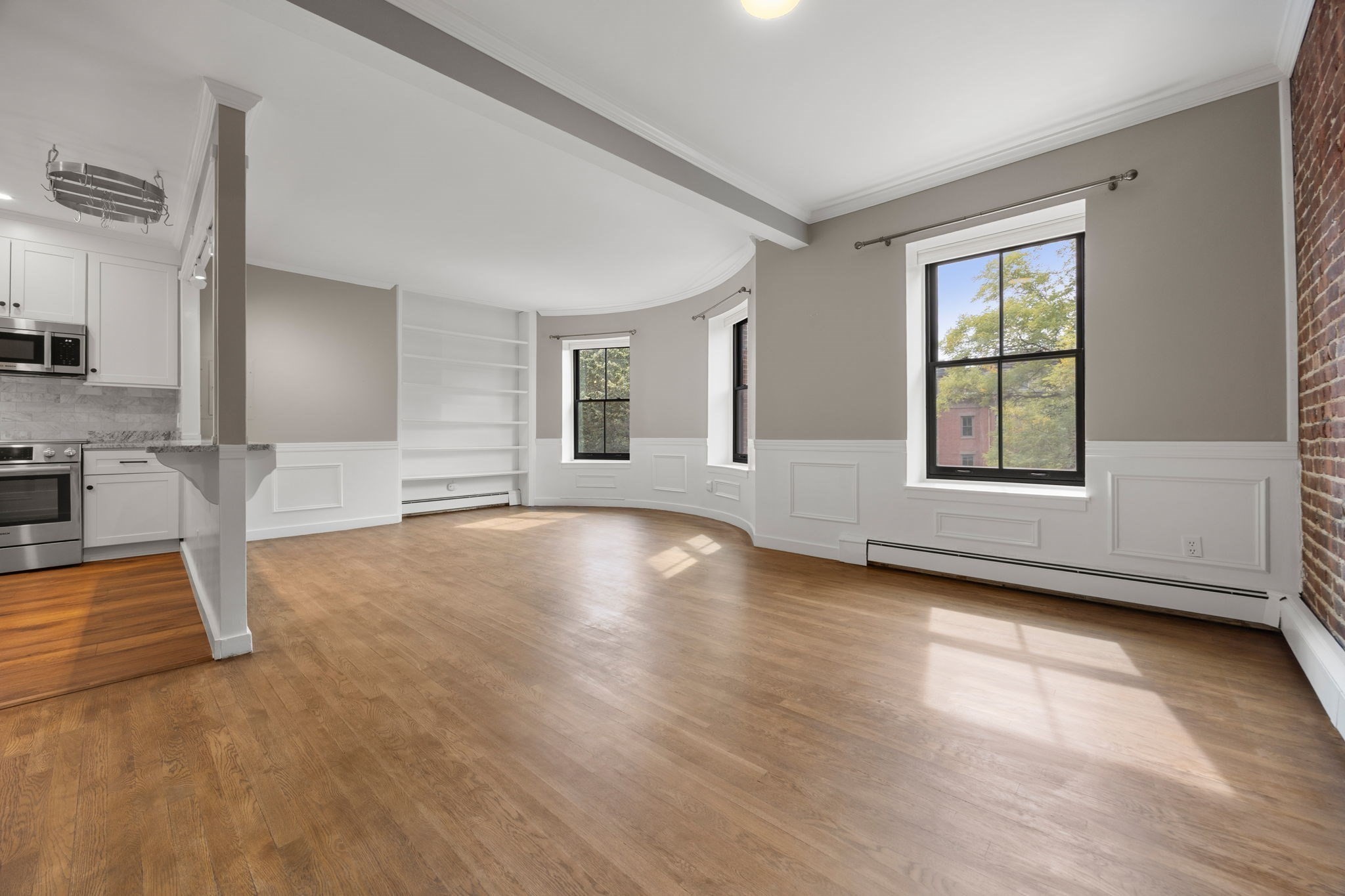 28 Worcester Square, Boston, Massachusetts 02118