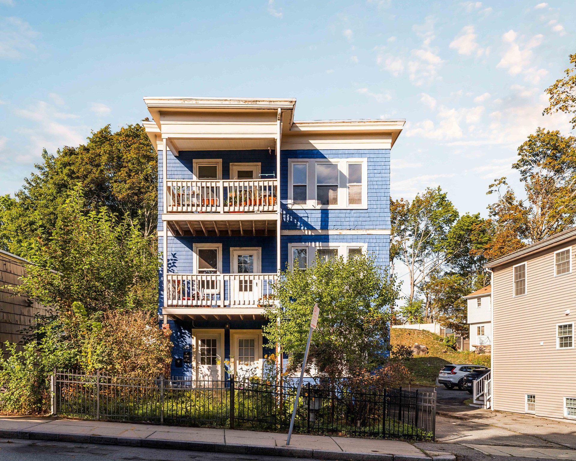 219 Florence Street, Boston, Massachusetts 02131