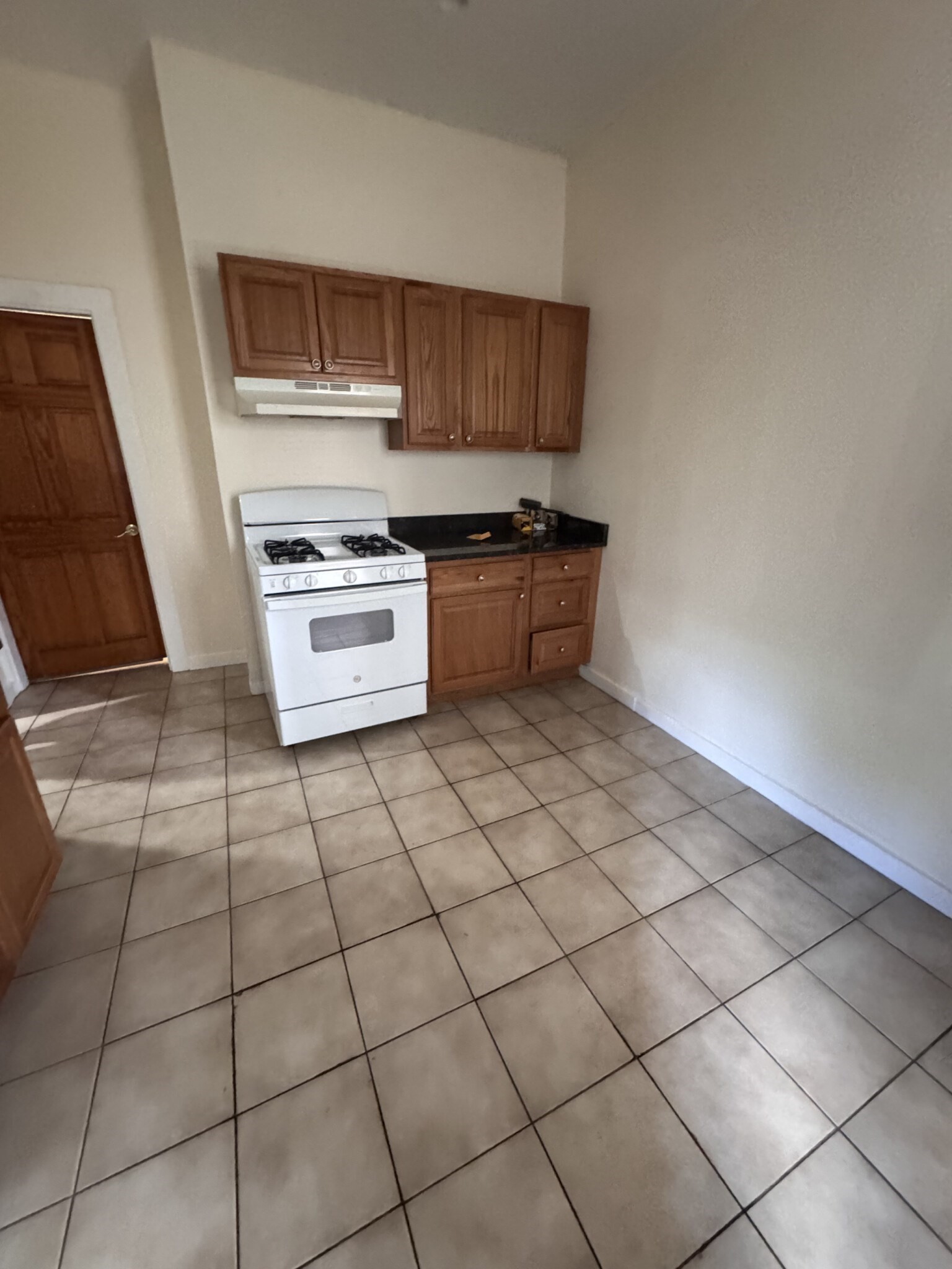 8 Dudley, Cambridge, Massachusetts 02140