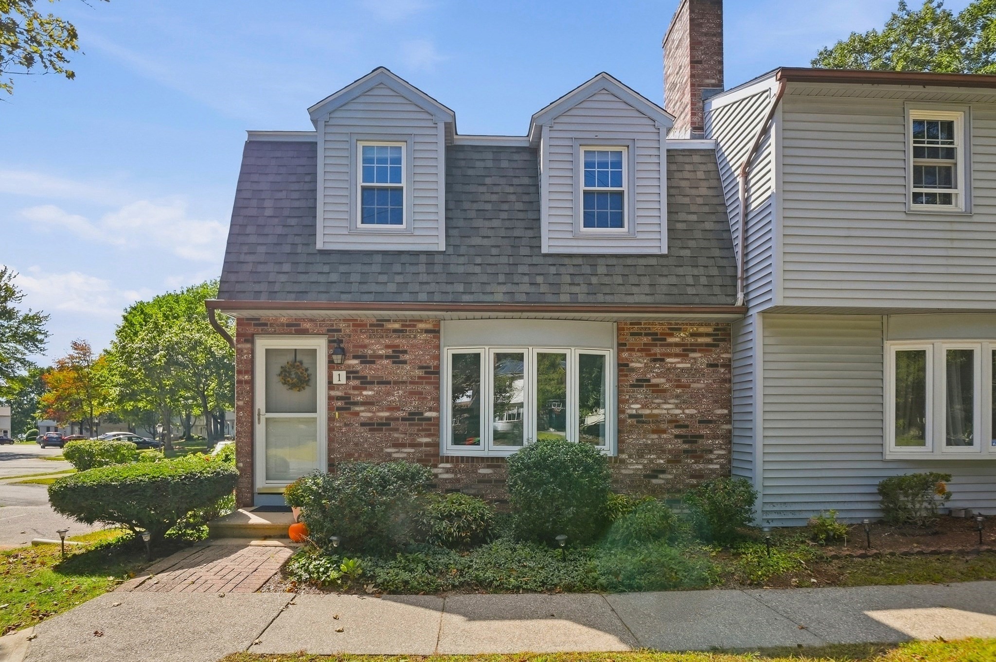 1 Tiffany Circle, Millbury, Massachusetts 01527