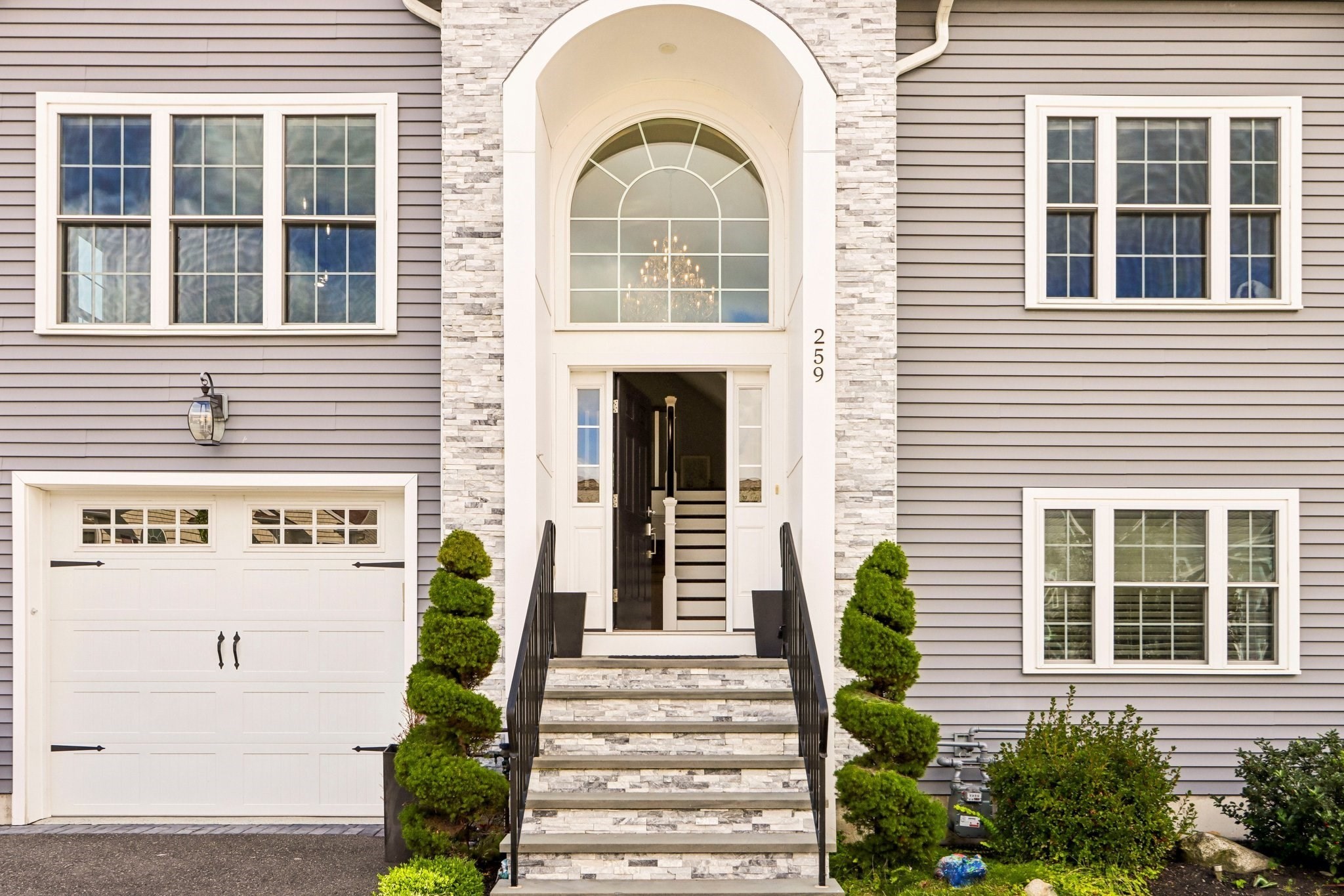 259 Oakwood Ave, Revere, Massachusetts 5712