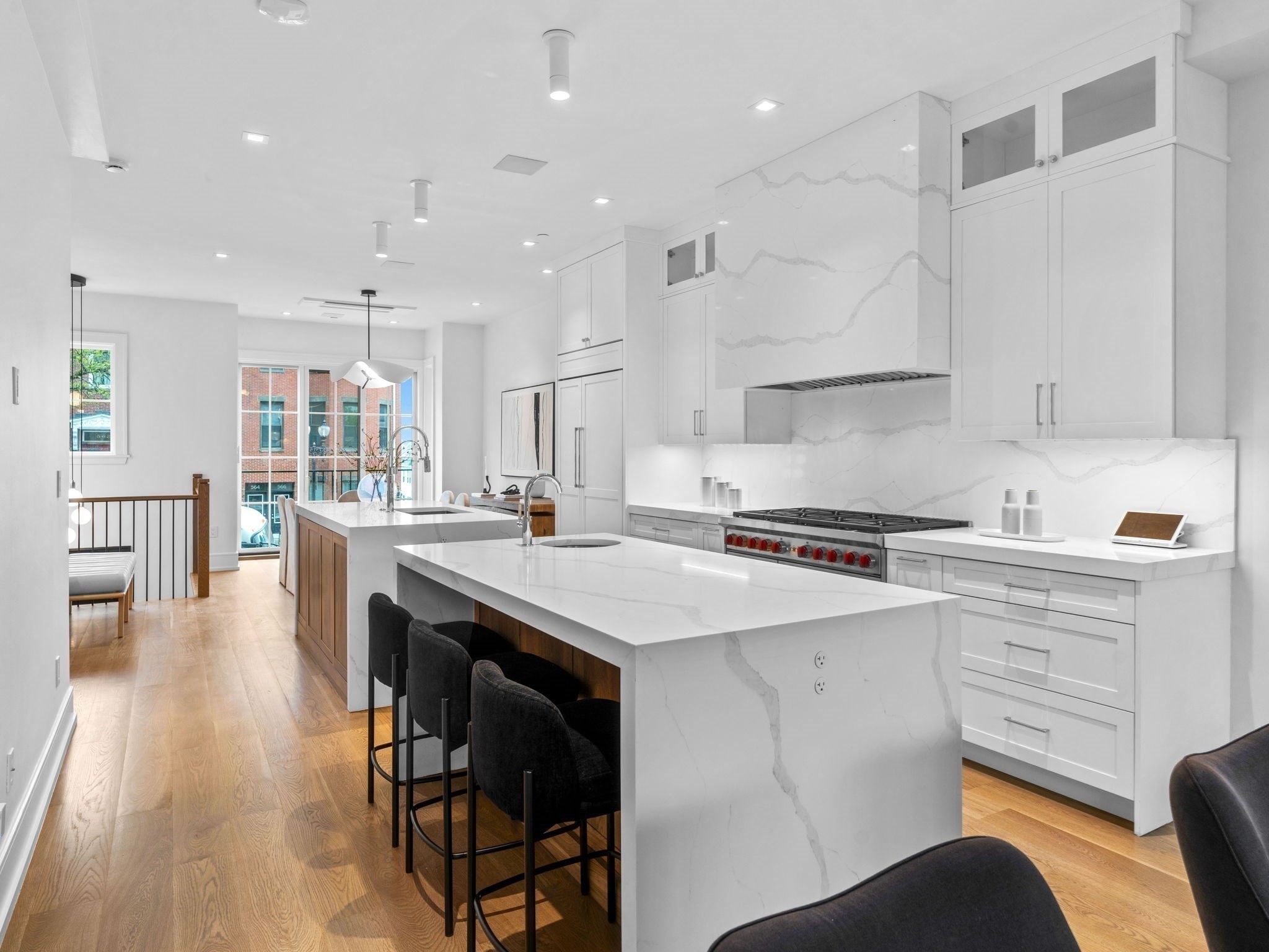 555 E Broadway, Boston, Massachusetts 02127