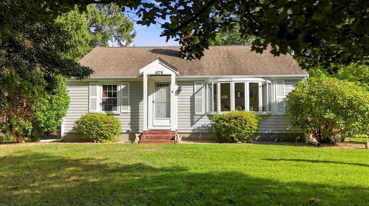 1876 Phinneys Ln, Barnstable, Massachusetts 02630